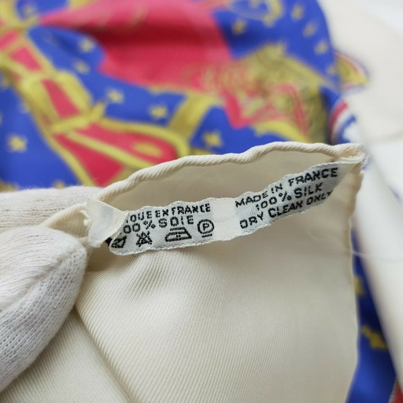 Hermes scarf Carre 90 Blue Silk100% - Picture 9 of 9